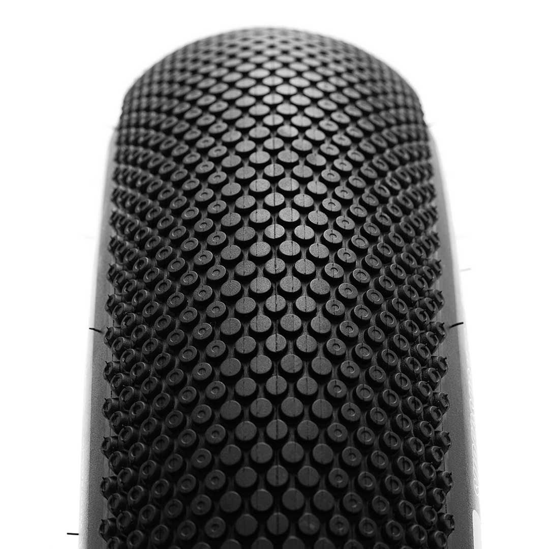 studio image of SuperSucker Tire 20in. x 4.5in. (Single)