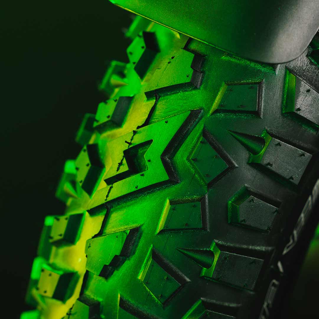 SUPER73 Sector73 ZX First Contact GRZLY Tires
